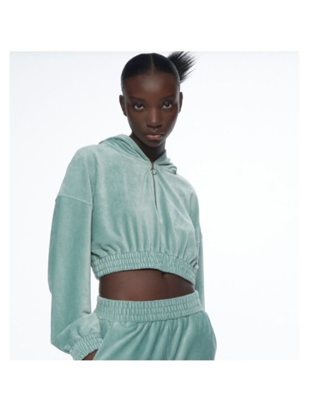 ZARA Velvet Y2K style Corduroy Cropped Hoodie Shacket Size medium in teal